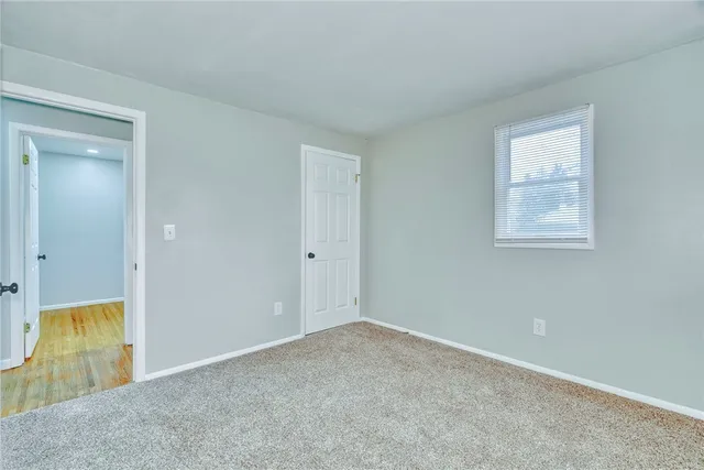 $189,900 | 140 North Drive, Greece, NY 14612