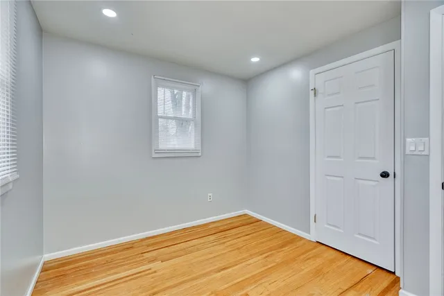 $189,900 | 140 North Drive, Greece, NY 14612