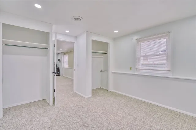 $189,900 | 140 North Drive, Greece, NY 14612