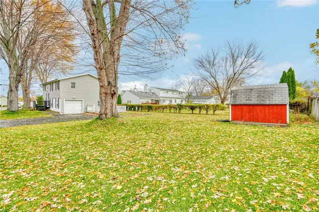 $189,900 | 140 North Drive, Greece, NY 14612