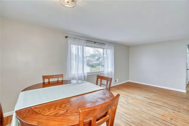 $189,900 | 140 North Drive, Greece, NY 14612