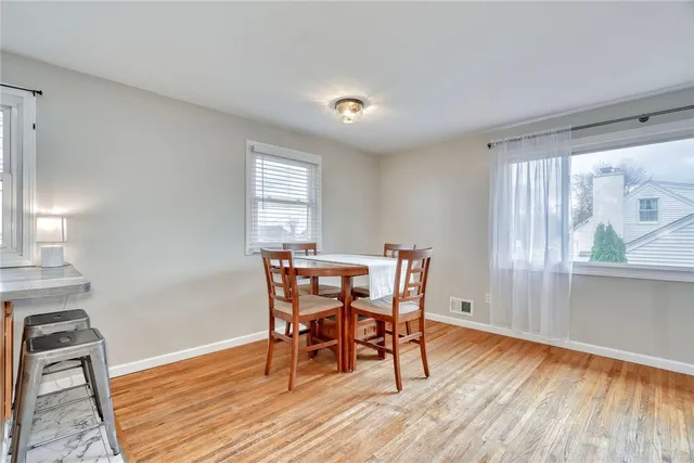 $189,900 | 140 North Drive, Greece, NY 14612