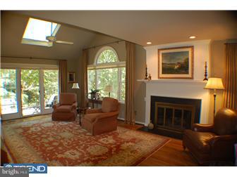 436 Inveraray Villanova, PA 19085 - Photo 7 of 11