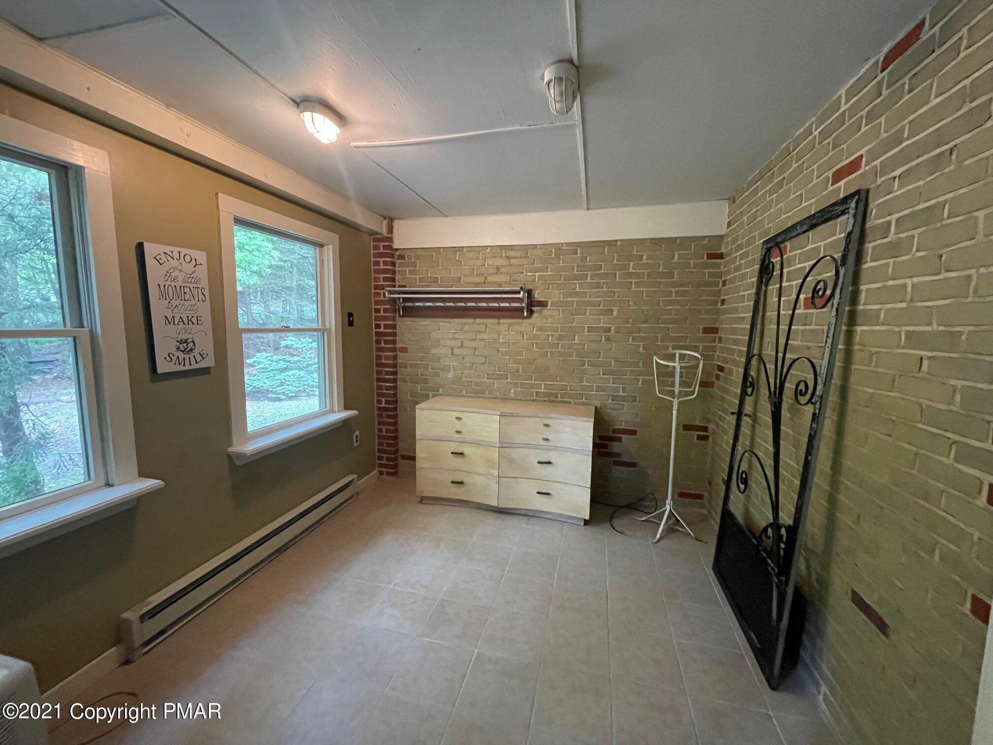 306 Tower Road Albrightsville, PA 18210 - Photo 14 of 26 Sunroom