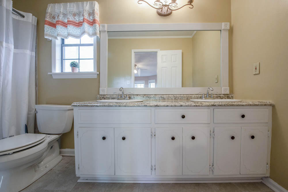 403 Windtree Court Martinez, GA 30907 - Photo 20 of 36 16 bathowner1 (1)