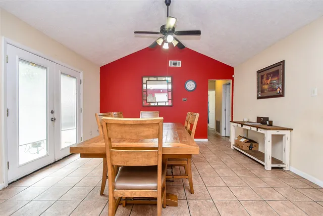 $200,000 | 726 Brookview Street, Channelview, TX 77530