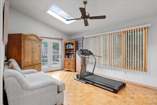 $699,990 | 281 Kohr Road, Kings Park, NY 11754