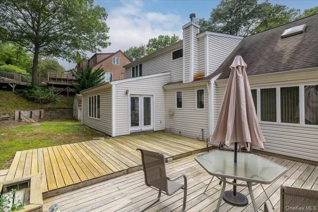 $699,990 | 281 Kohr Road, Kings Park, NY 11754