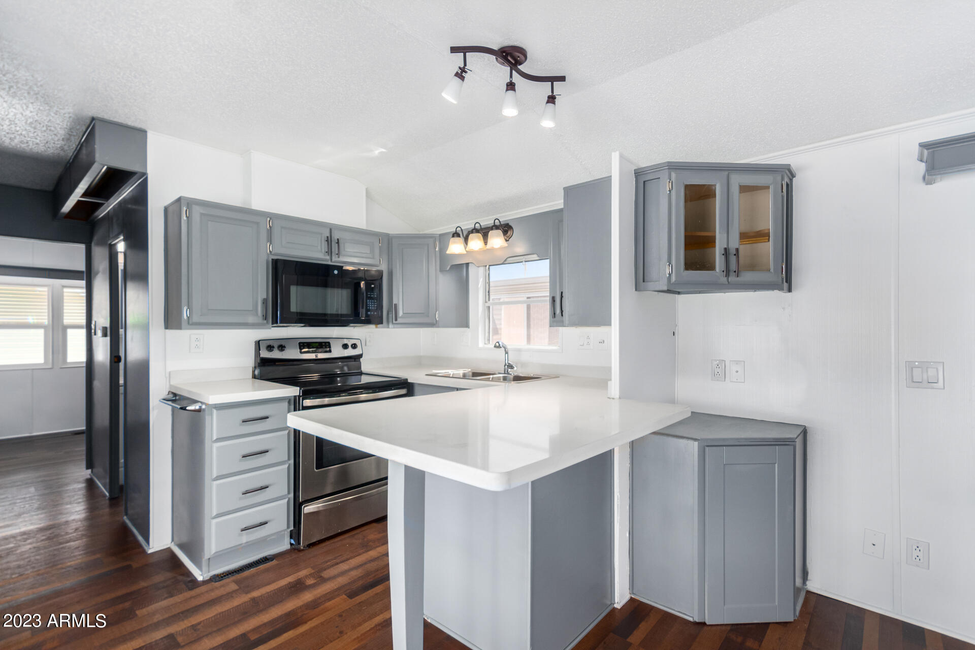 7750 East Broadway Road, Unit 465 Mesa, AZ 85208 - Photo 14 of 27 0014-13 Broadway