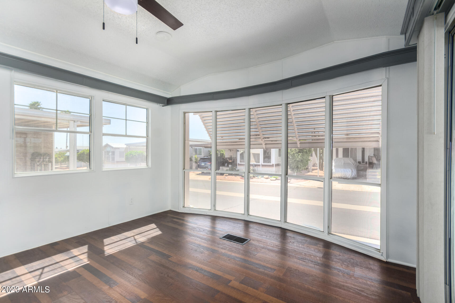 7750 East Broadway Road, Unit 465 Mesa, AZ 85208 - Photo 8 of 27 0008-08 Broadway