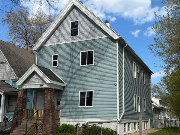 $349,900 | 2956 North Palmer Street, Unit 2958/A B C, Milwaukee, WI 53212