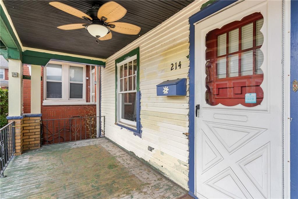 214 Sarah Street McKees Rocks, PA 15136 - Photo 5 of 28 a view of a entryway of a house