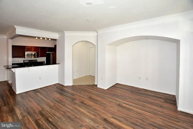 $1,995 | 508 Sunset View Terrace Southeast, Unit 205, Leesburg, VA 20175