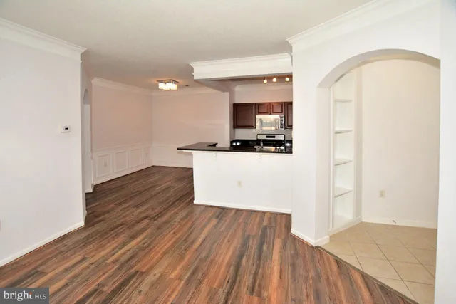 $1,995 | 508 Sunset View Terrace Southeast, Unit 205, Leesburg, VA 20175