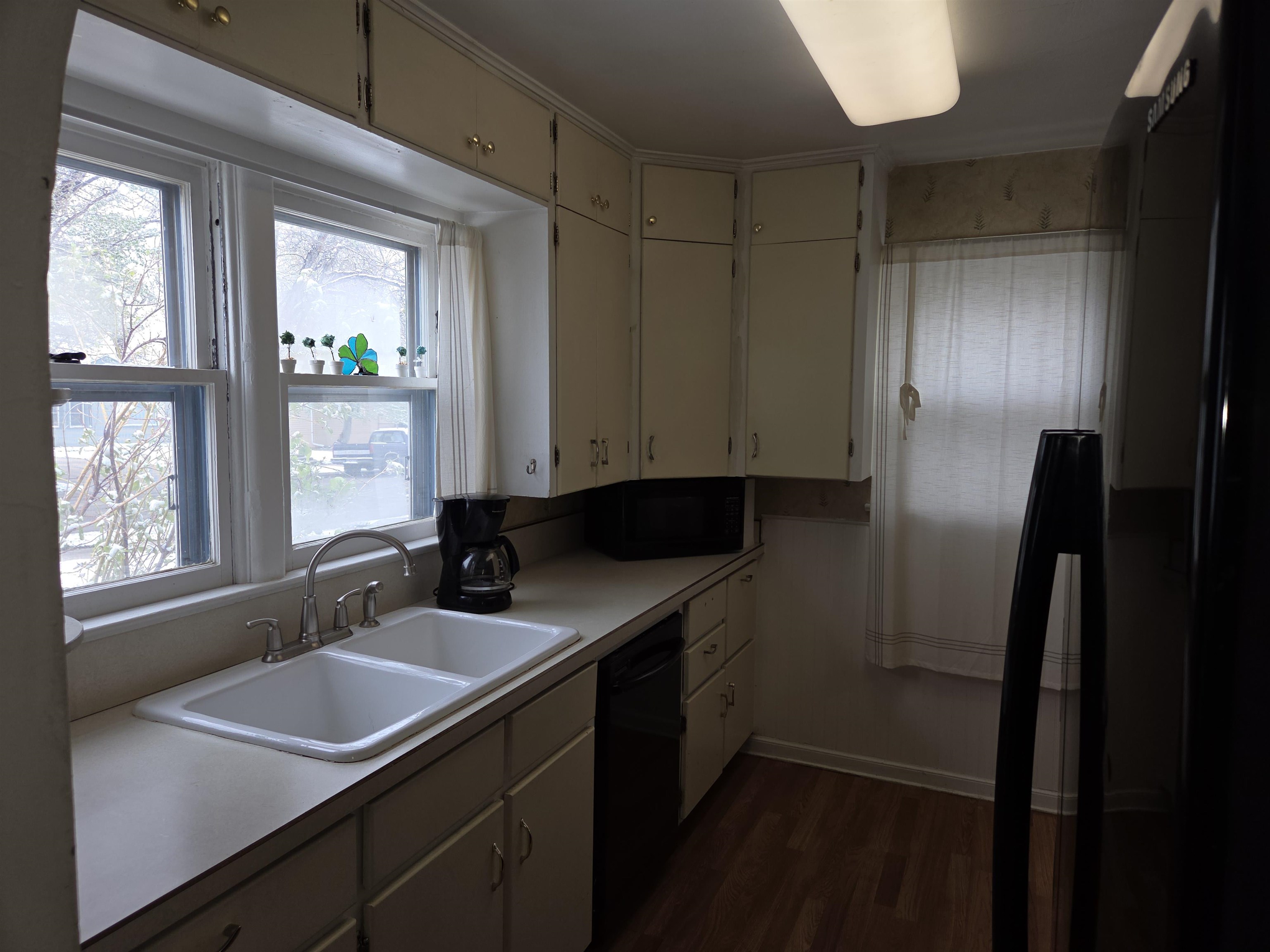 1611 South Cedar Street Casper, WY 82601 - Photo 4 of 15