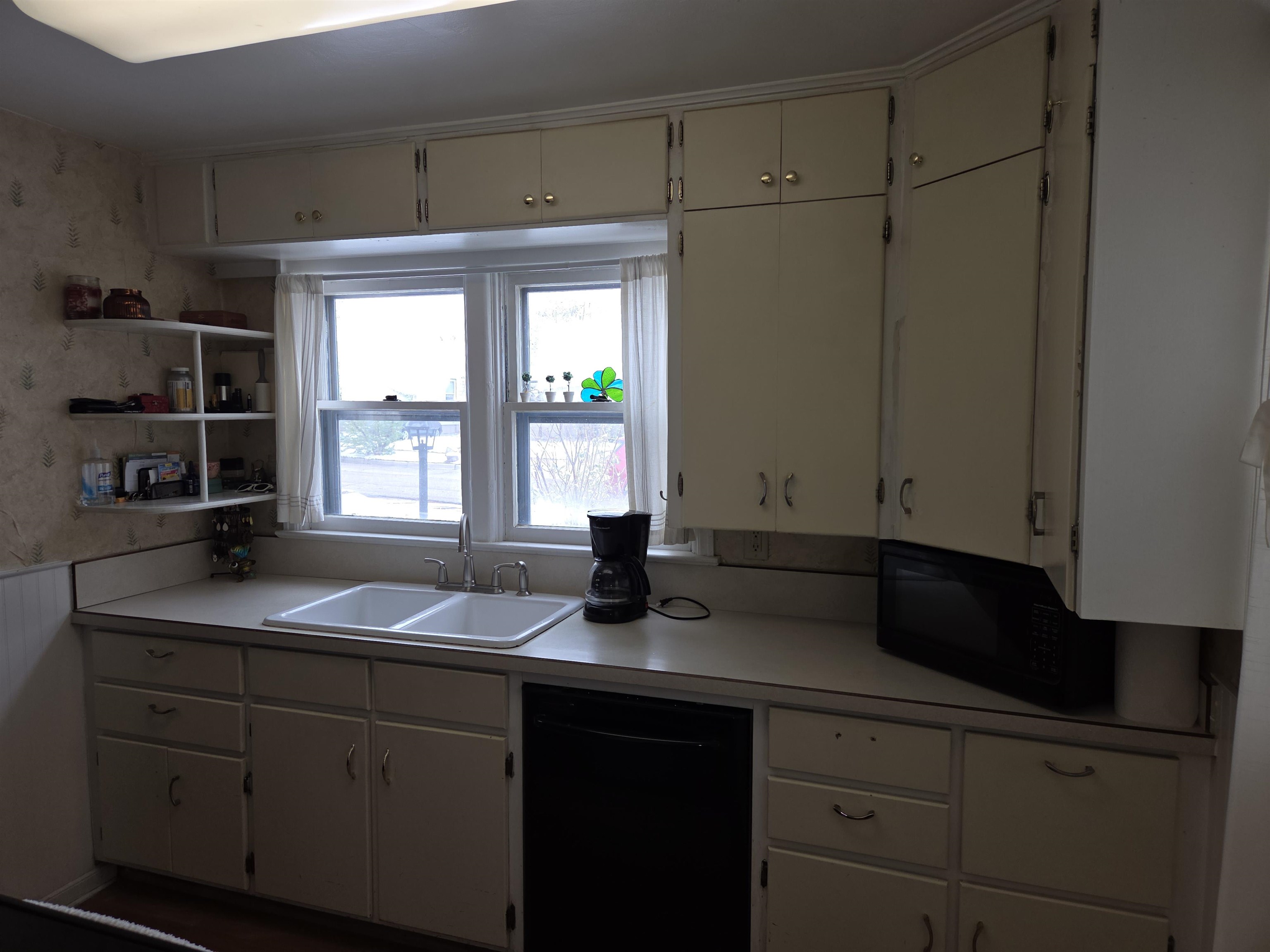 1611 South Cedar Street Casper, WY 82601 - Photo 7 of 15
