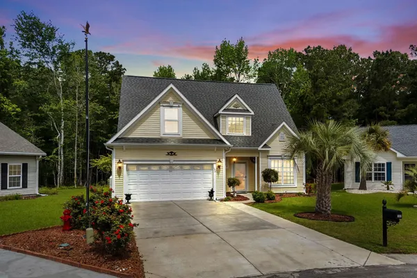 $349,900 | 100 Rocko Drive, Myrtle Beach, SC 29579
