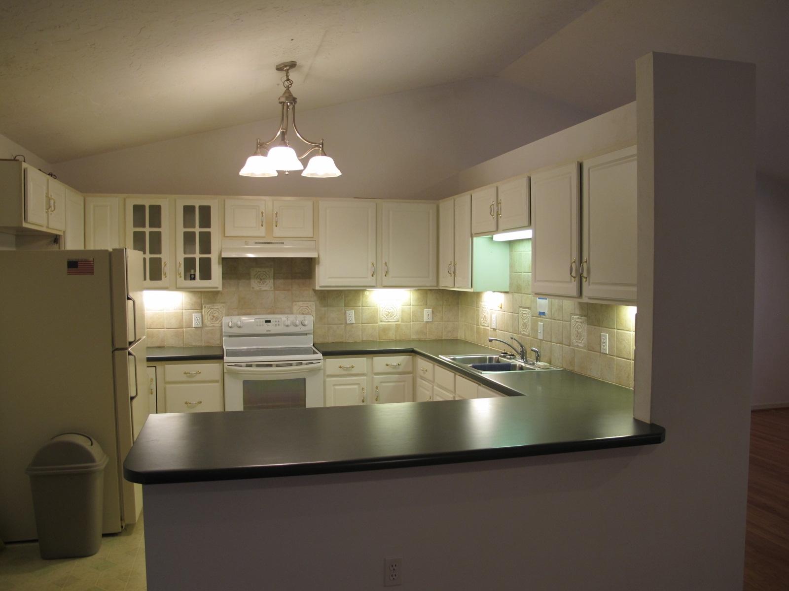 912 Paint Bank Road Salem, VA 24153 - Photo 6 of 33 IMG_3252