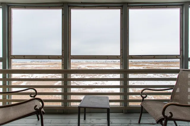 $3,200 | 483 Winnacunnet Road, Unit WEST SIDE, Hampton, NH 03842