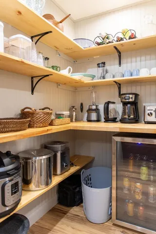 $3,200 | 483 Winnacunnet Road, Unit WEST SIDE, Hampton, NH 03842