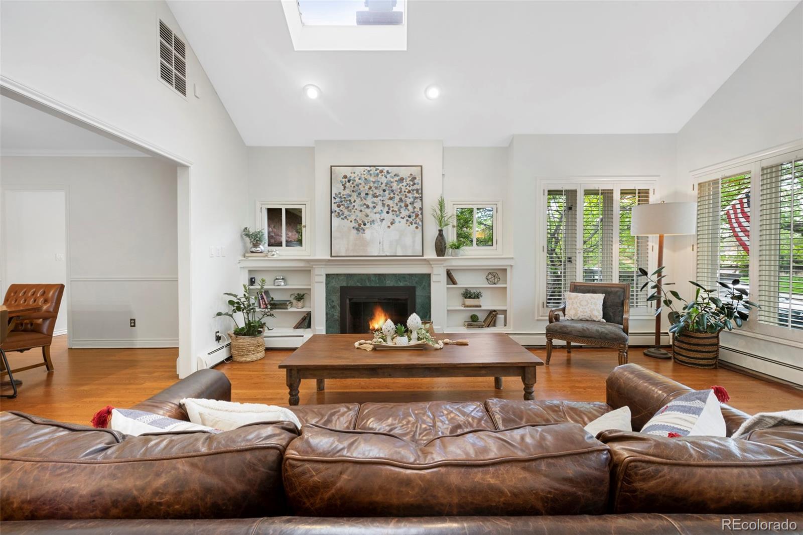 616 Monroe Street Denver, CO 80206 - Photo 4 of 40