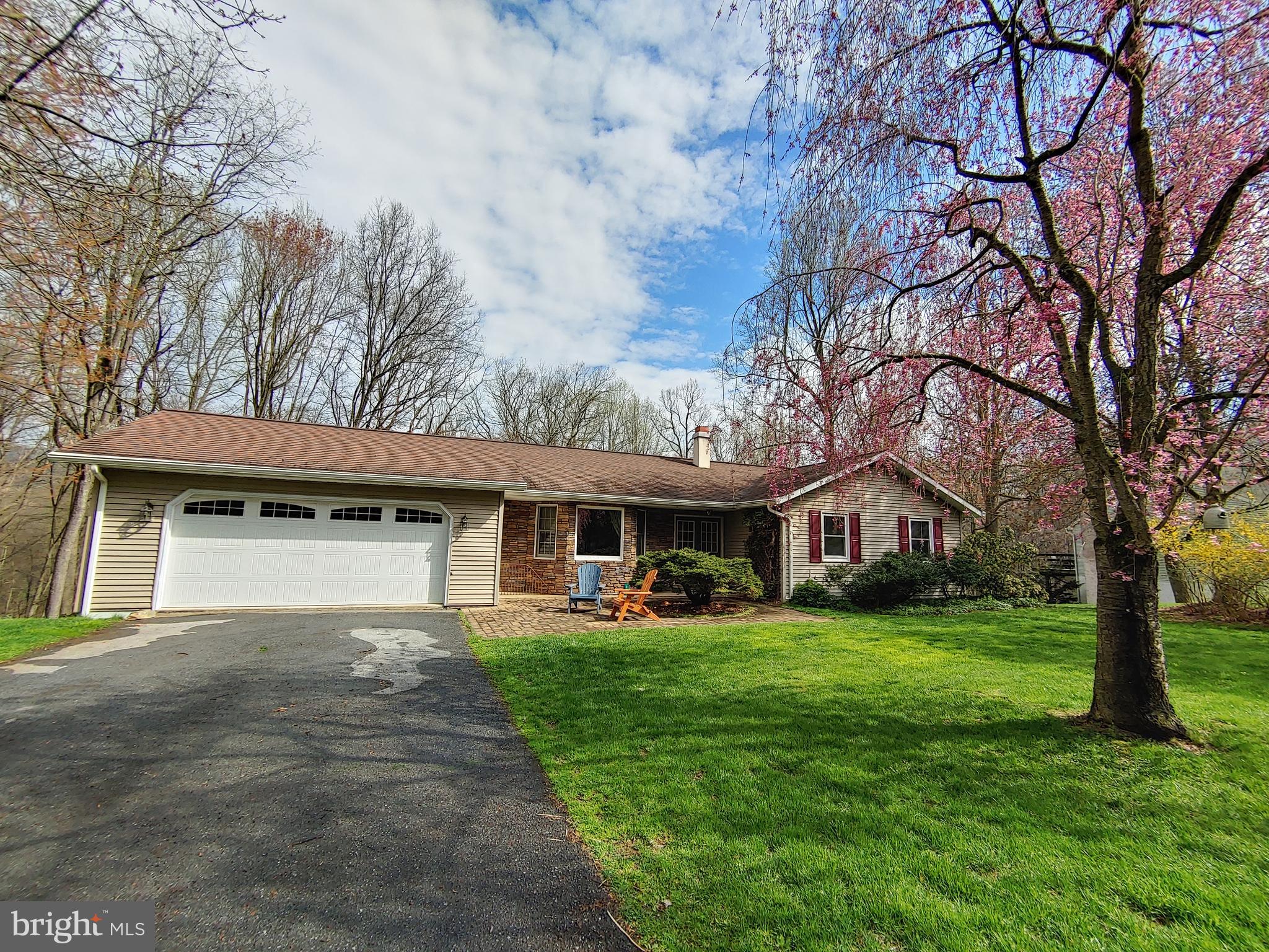 229 Valley Road Mount Gretna, PA 17064 - Photo 3 of 47 Gallery Image 3