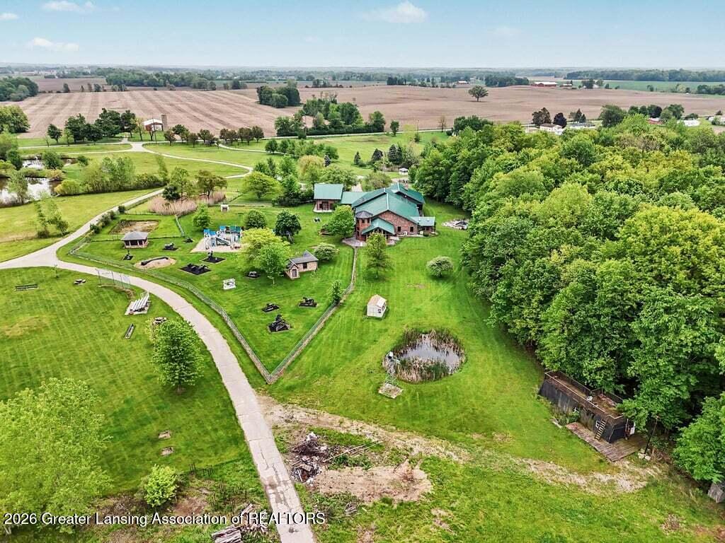 3555 North Cochran Road Charlotte, MI 48813 - Photo 112 of 121 135-custom-drone9
