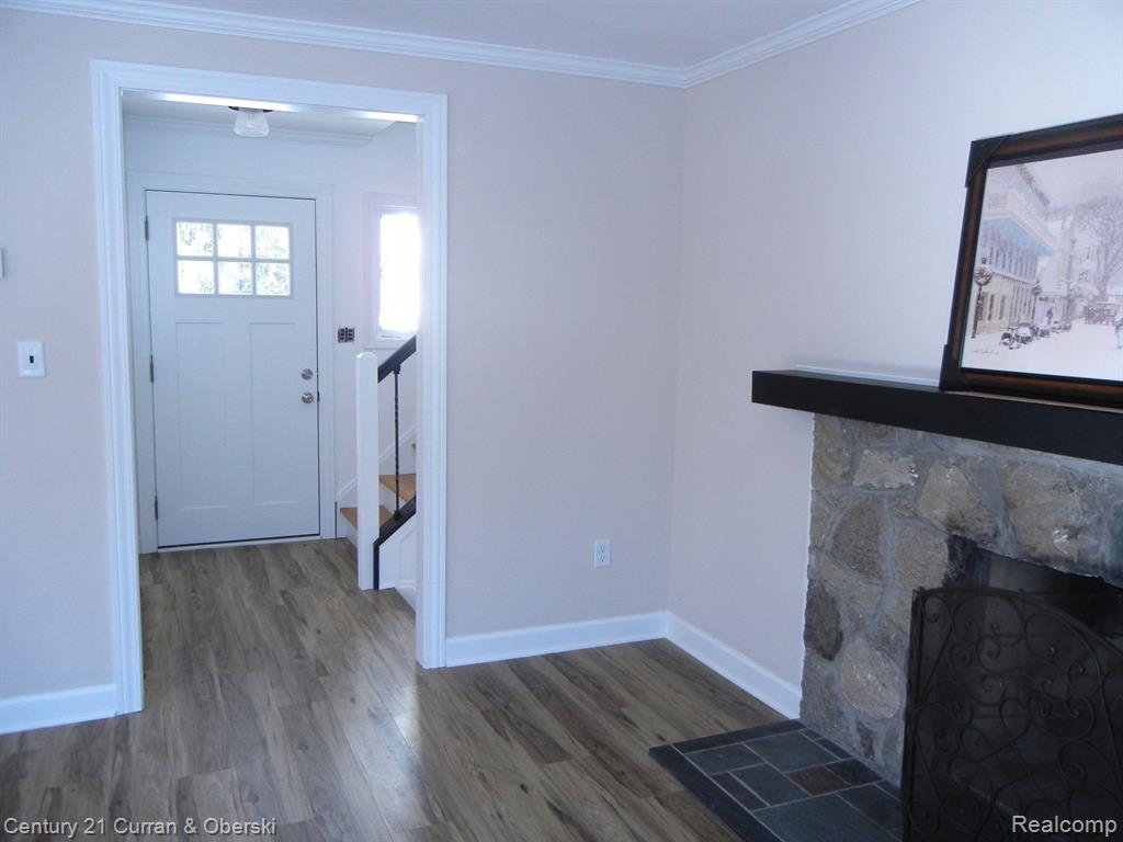 15978 Merriman Road Livonia, MI 48154 - Photo 20 of 34 Gallery Image 20