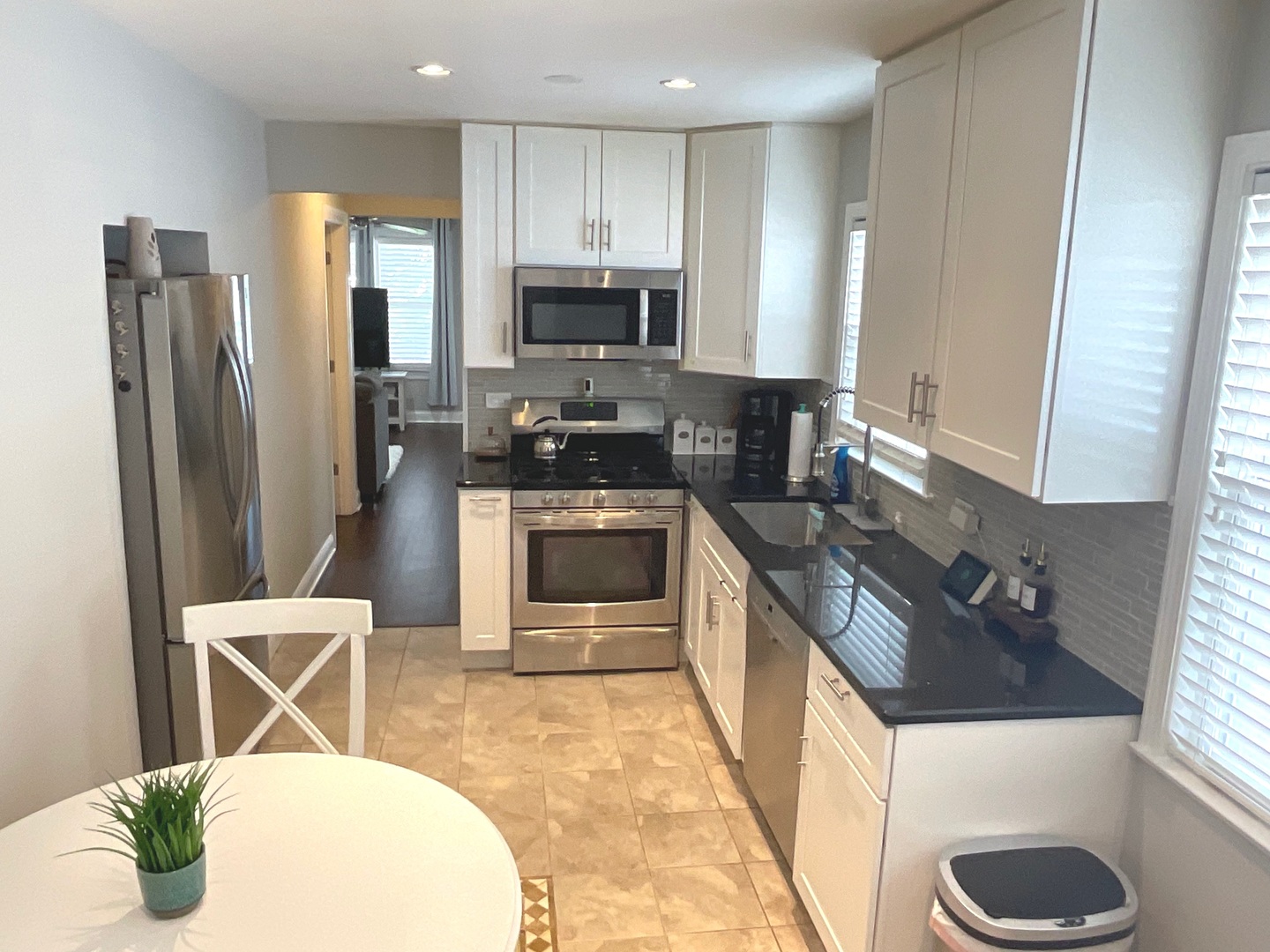 2241 North Monitor Avenue Chicago, IL 60639 - Photo 5 of 12