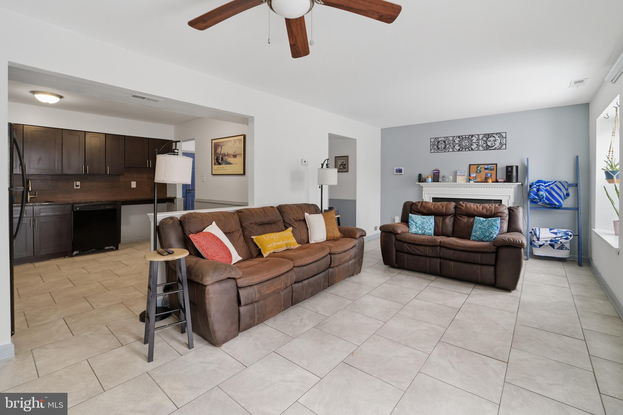 8 Ark Court Sewell, NJ 08080 - Photo 7 of 25