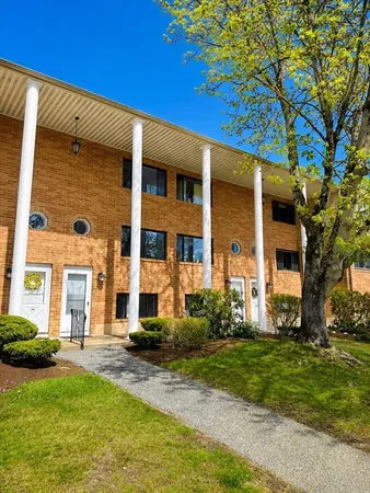 $455,000 | 200 Farrwood Drive, Unit 200, Haverhill, MA 01835