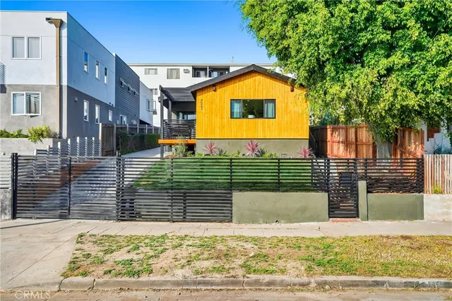 $1,248,000 | 4523 Lexington Avenue, Los Angeles, CA 90029