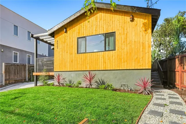 $1,248,000 | 4523 Lexington Avenue, Los Angeles, CA 90029