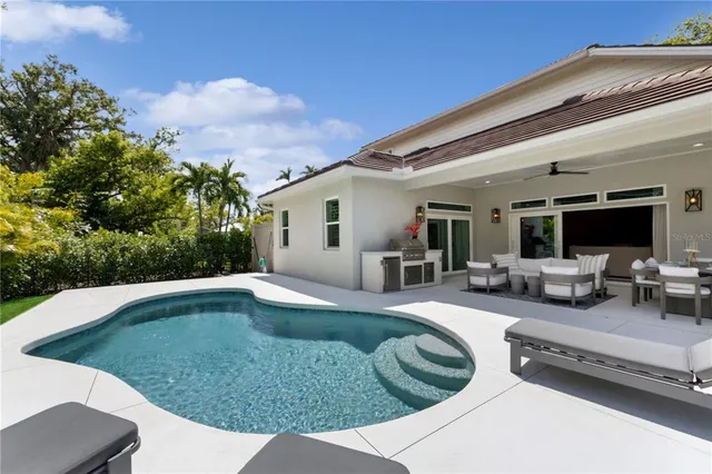 $2,270,000 | 4013 Red Rock Lane, Sarasota, FL 34231