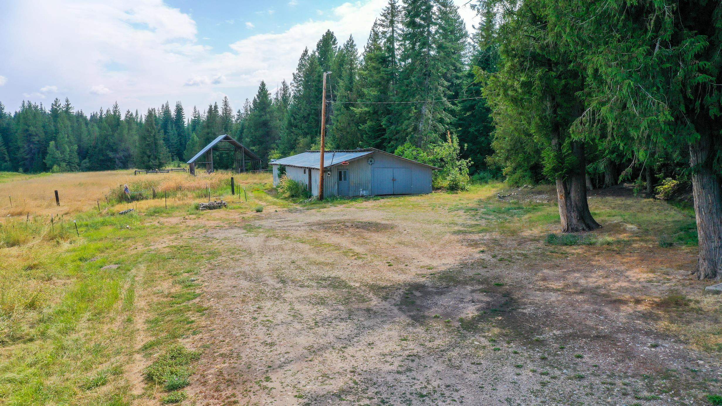 561 Bond Road Cusick, WA 99119 - Photo 5 of 8