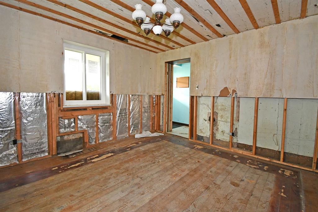 405 Upper Road Pittsburgh, PA 15228 - Photo 25 of 26 Gallery Image 25