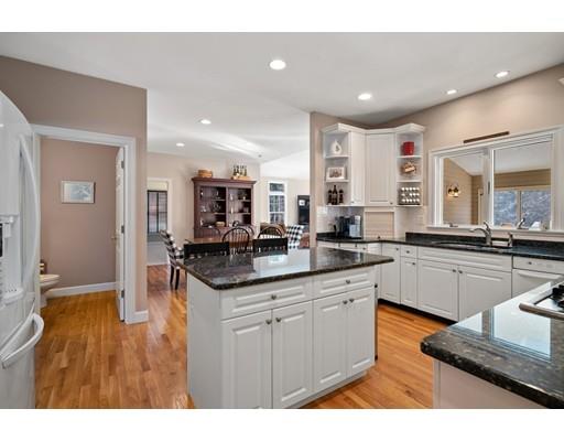 27 York Road Wayland, MA 01778 - Photo 17 of 17 Gallery Image 17