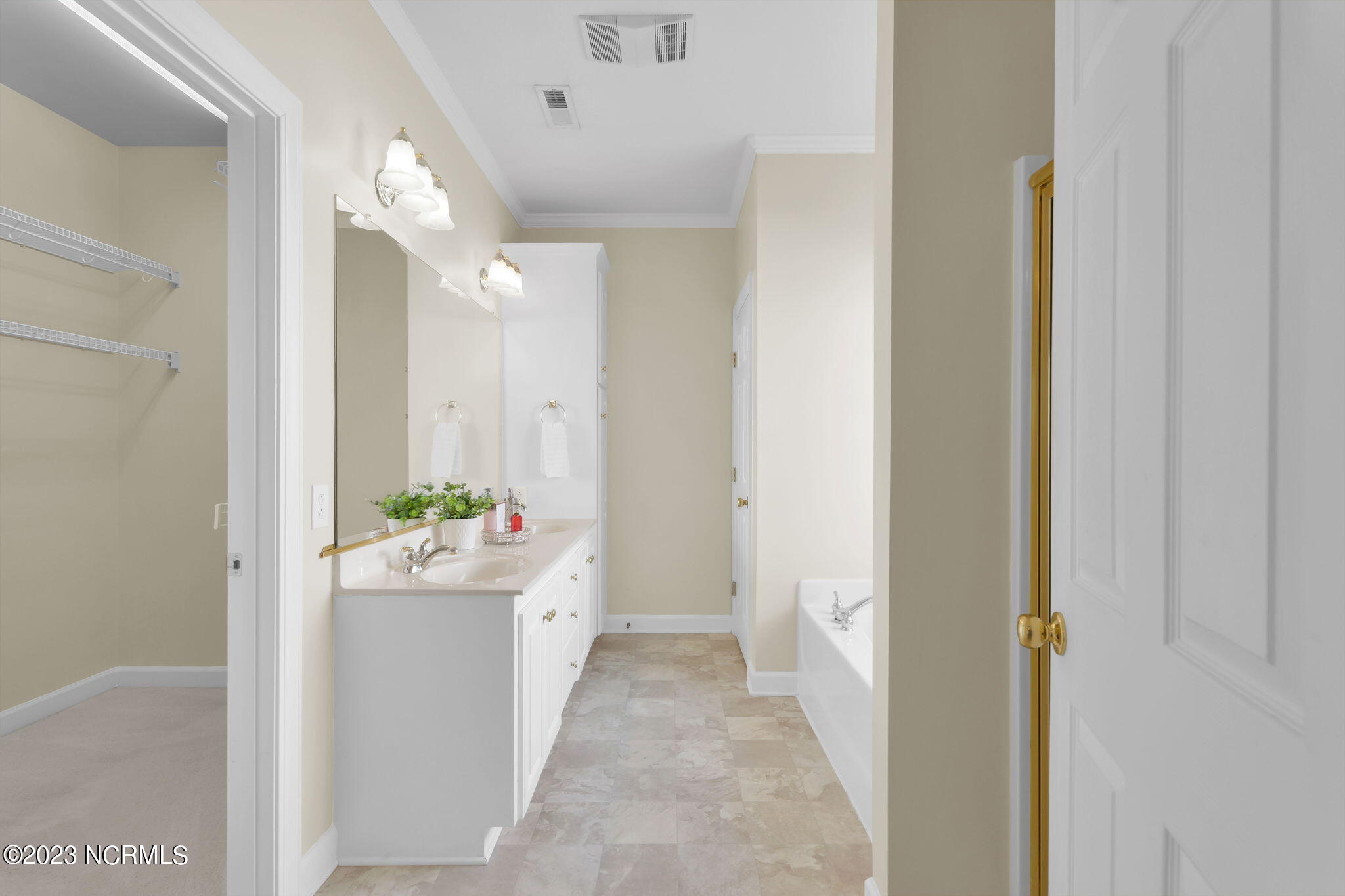 303 Commonsgate Drive Goldsboro, NC 27530 - Photo 23 of 35 17-web-or-mls-20