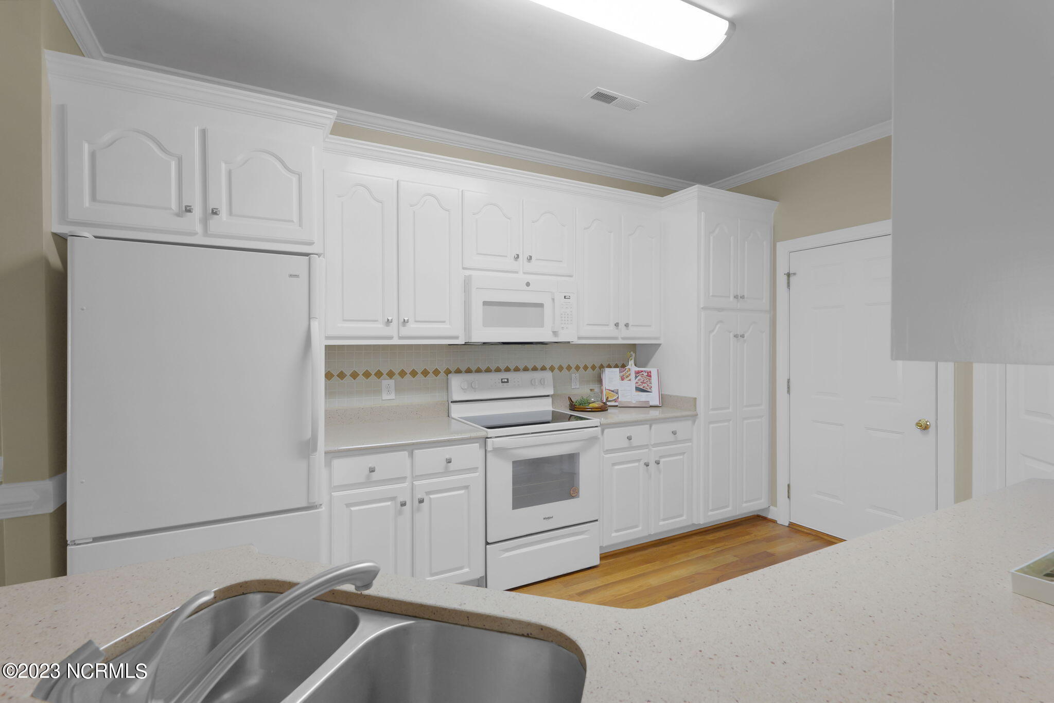 303 Commonsgate Drive Goldsboro, NC 27530 - Photo 10 of 35 12-web-or-mls-15