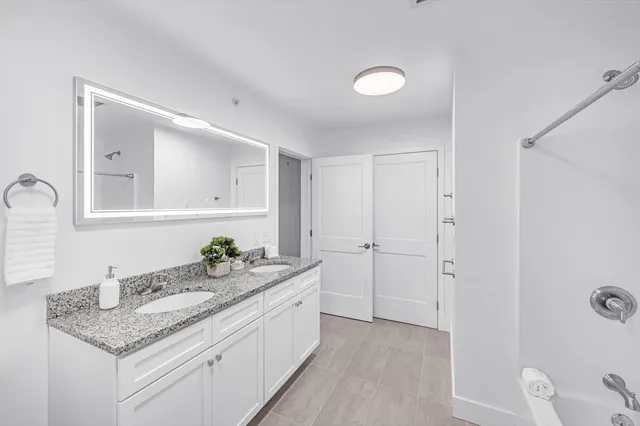 $206,000 | 50 Central Street, Unit 504, Springfield, MA 01105