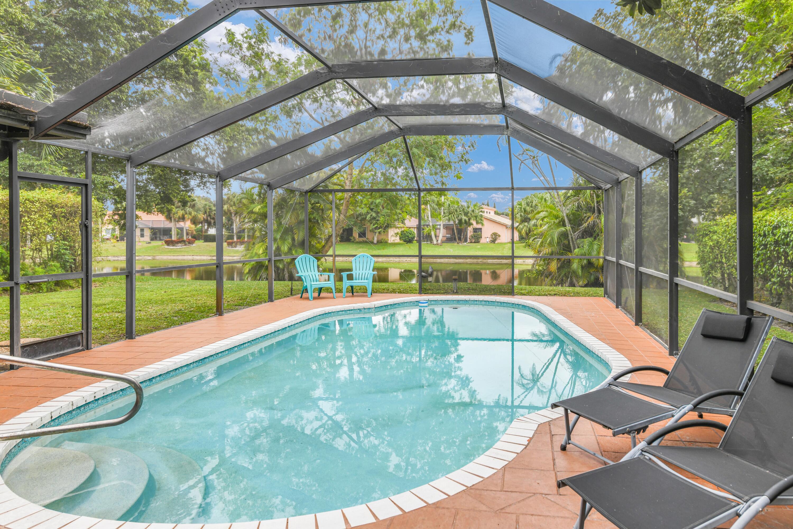 10090 Camelback Lane Boca Raton, FL 33498 - Photo 15 of 27 10090 Camelback Ln Boca Raton pool