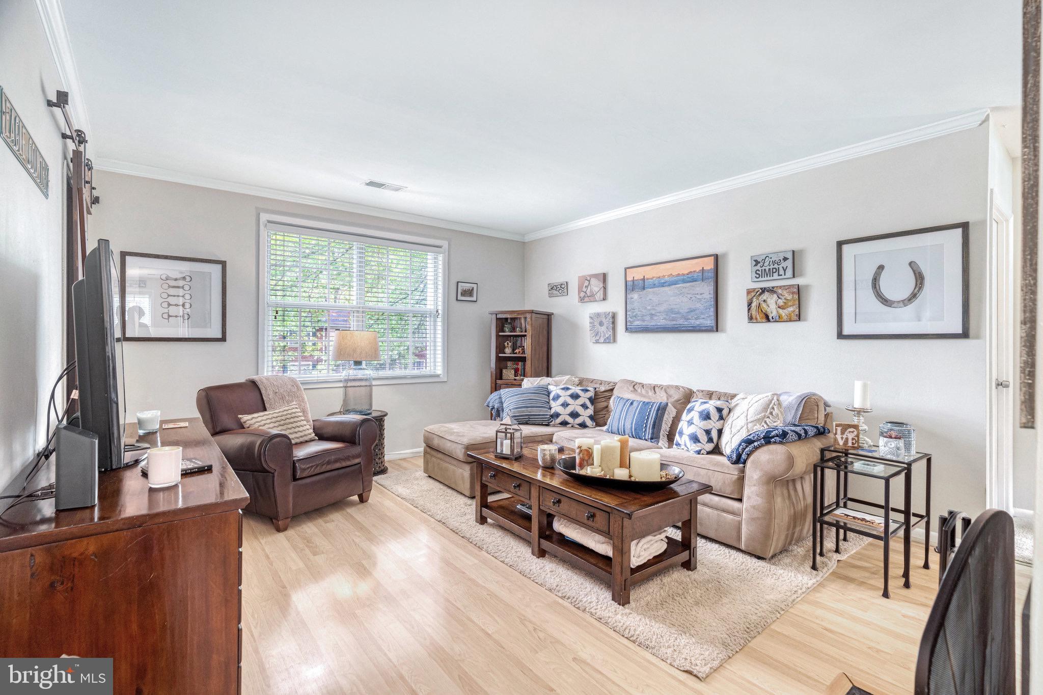2513 South Walter Reed Drive, Unit B Arlington, VA 22206 - Photo 13 of 29