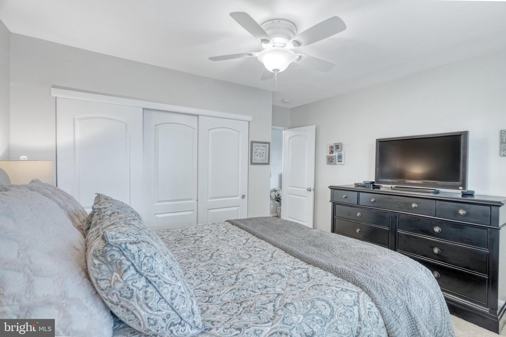 2513 South Walter Reed Drive, Unit B Arlington, VA 22206 - Photo 24 of 29