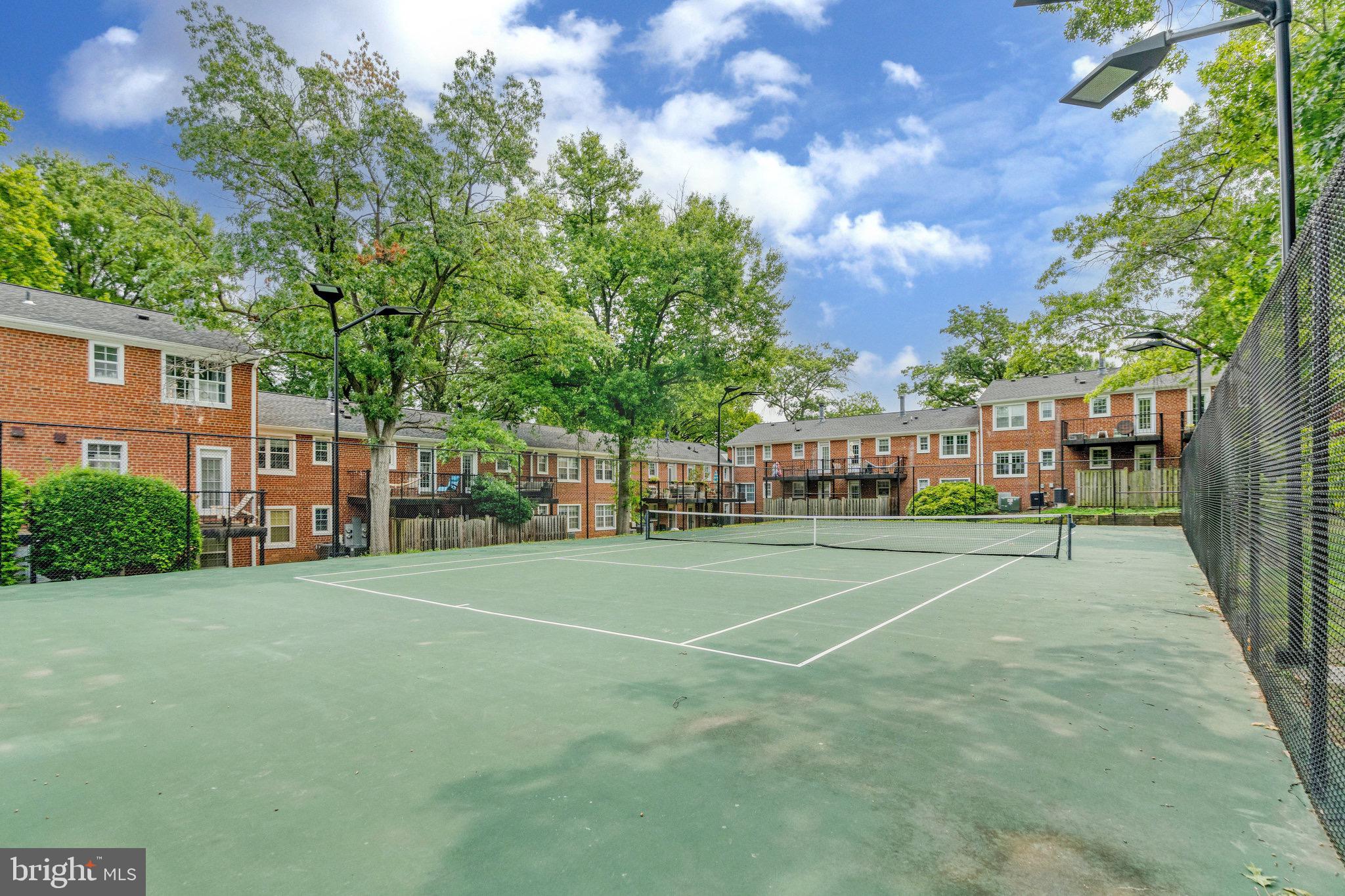 2513 South Walter Reed Drive, Unit B Arlington, VA 22206 - Photo 25 of 29