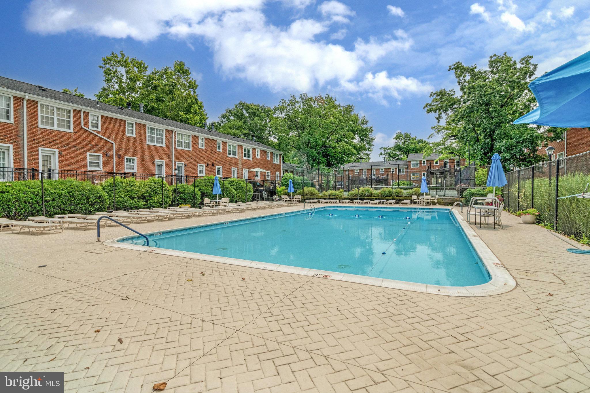 2513 South Walter Reed Drive, Unit B Arlington, VA 22206 - Photo 26 of 29