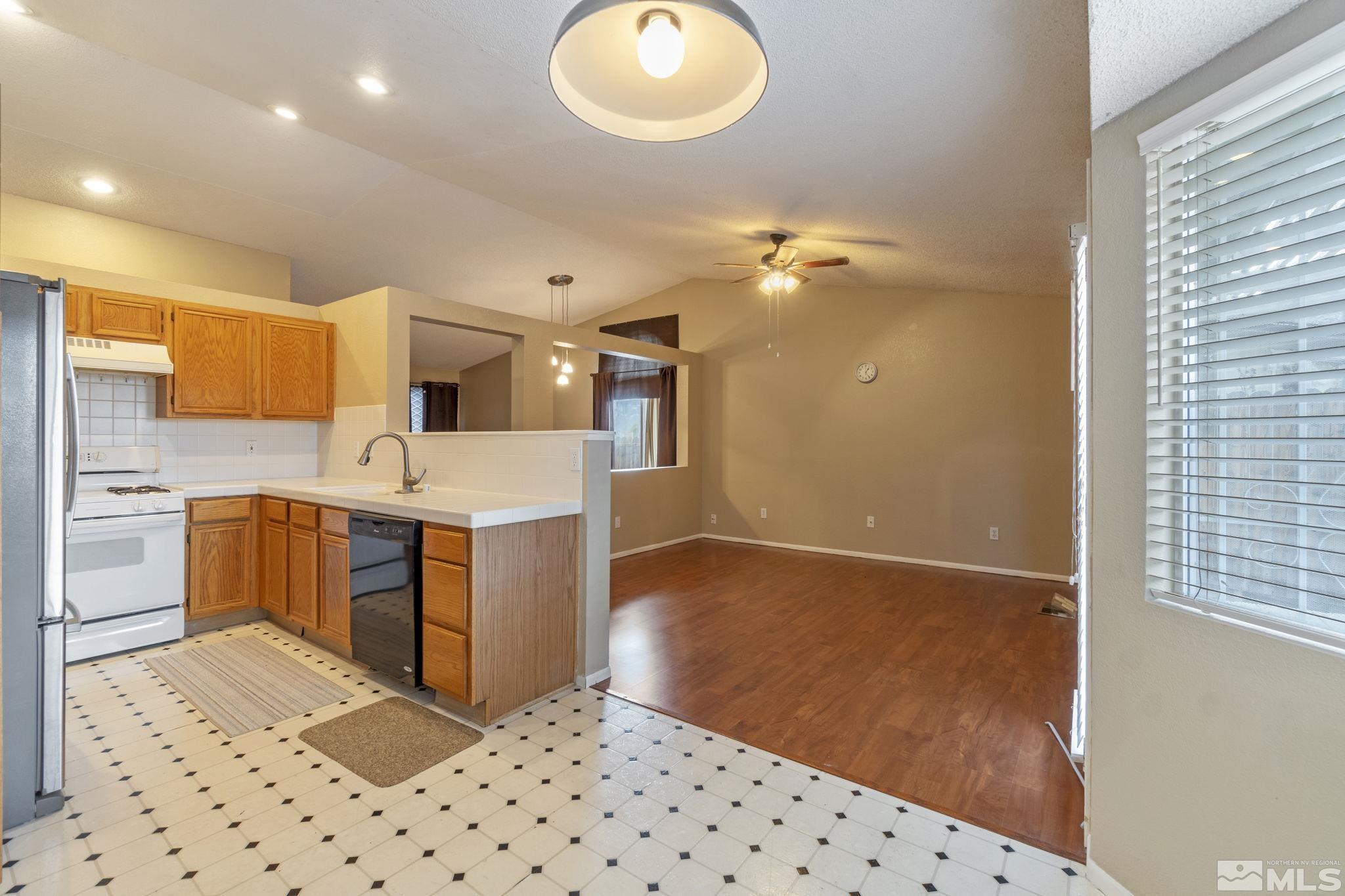 7817 Anchor Point Drive Reno, NV 89506 - Photo 12 of 30 Photo 12