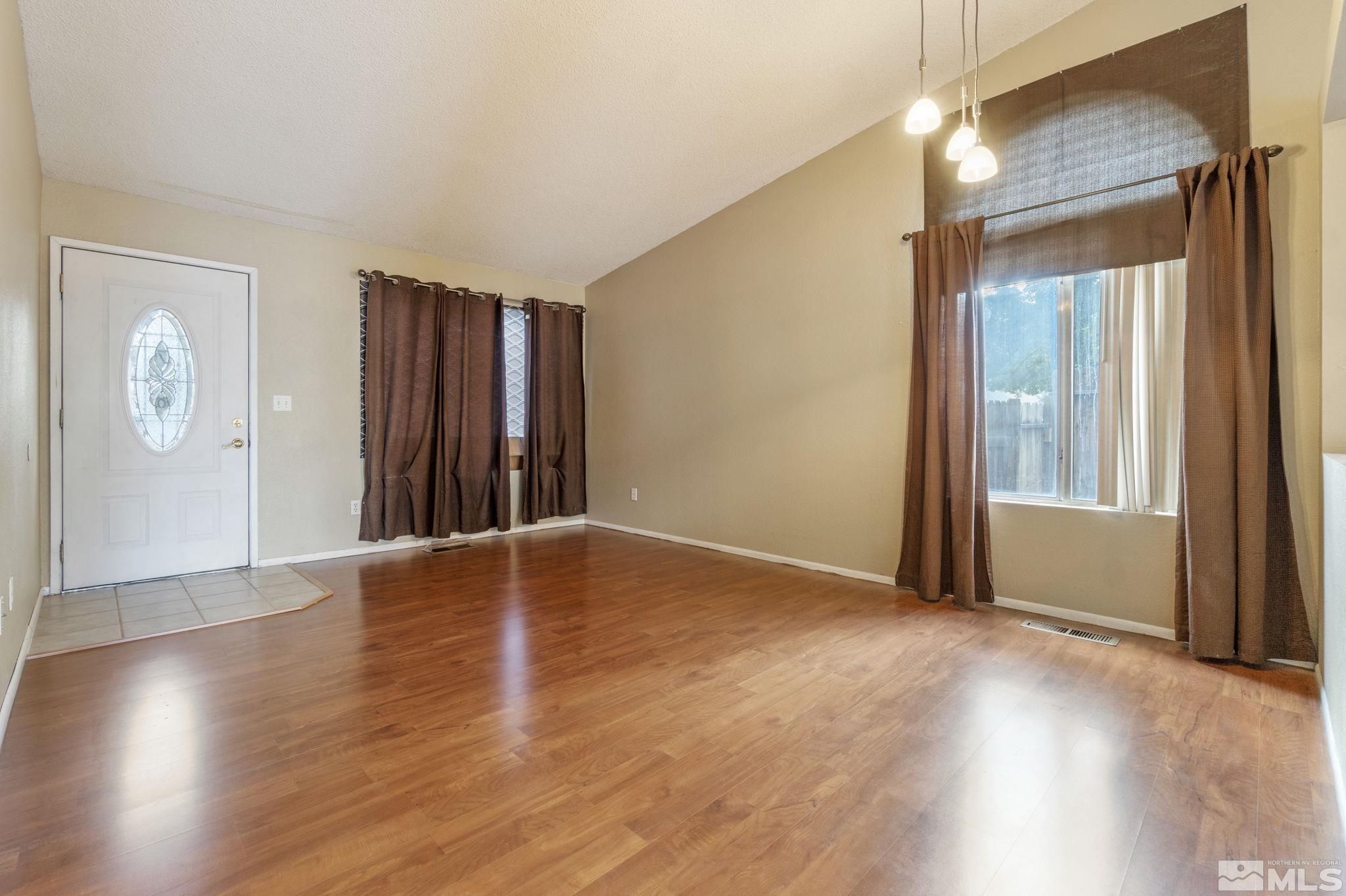 7817 Anchor Point Drive Reno, NV 89506 - Photo 4 of 30 Photo 4