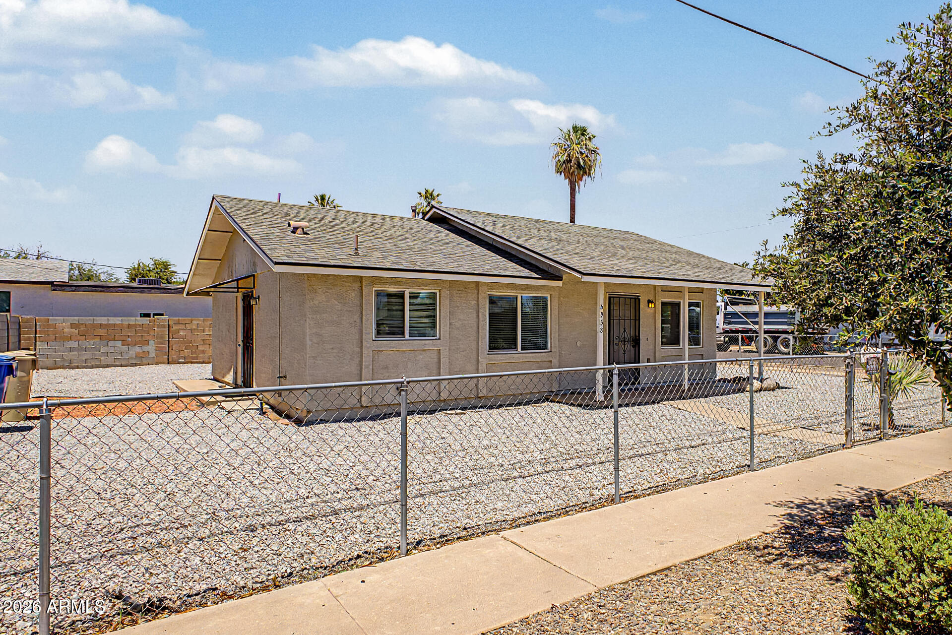 5938 West Ocotillo Road Glendale, AZ 85301 - Photo 2 of 19