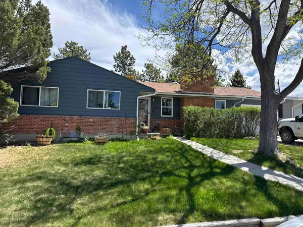 $369,900 | 3621 Monte Vista Drive, Casper, WY 82601