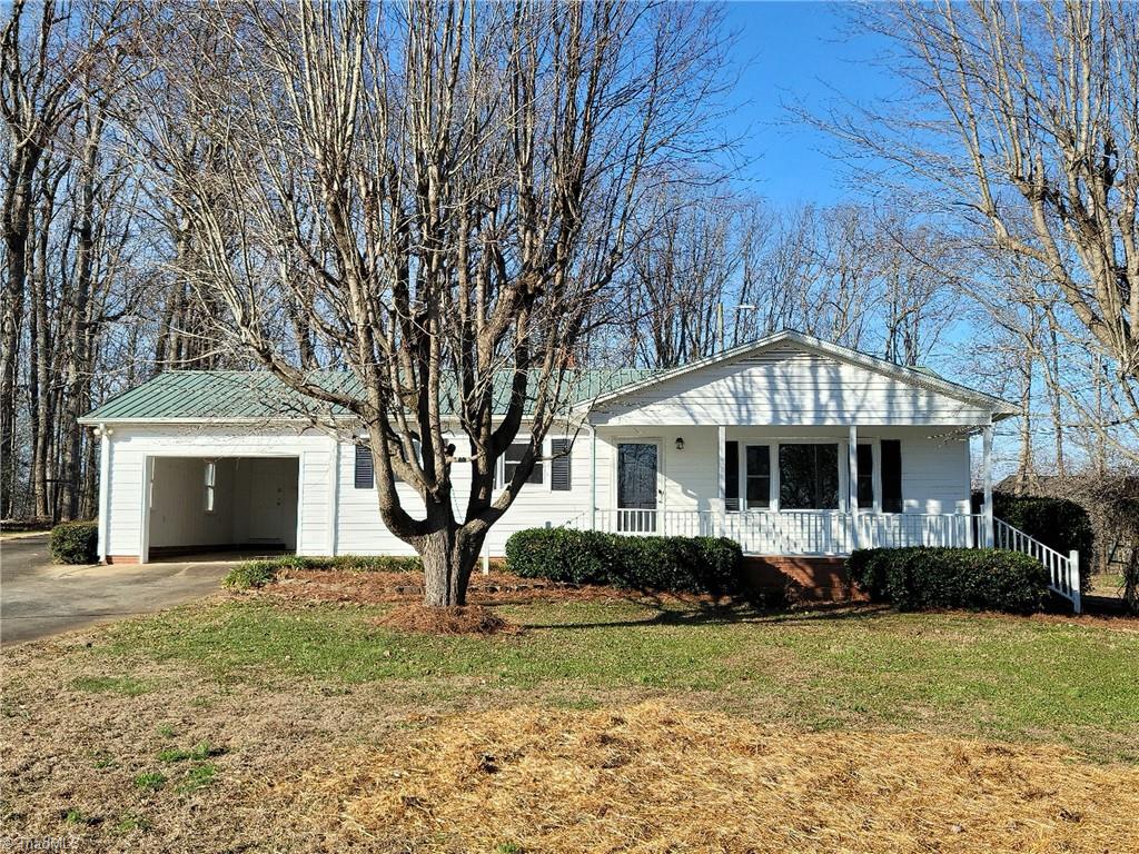 2332 Mack Road Asheboro, NC 27205 - Photo 1 of 35 Gallery Image 1